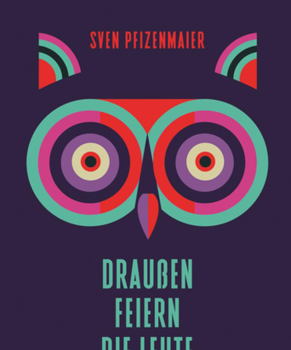 Draußen Feiern Die Leute Zusammenfassung Neue Bühne Senftenberg